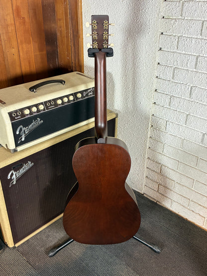 Art & Lutherie Roadhouse Acoustic/Electric Guitar - Bourbon Burst (Used)