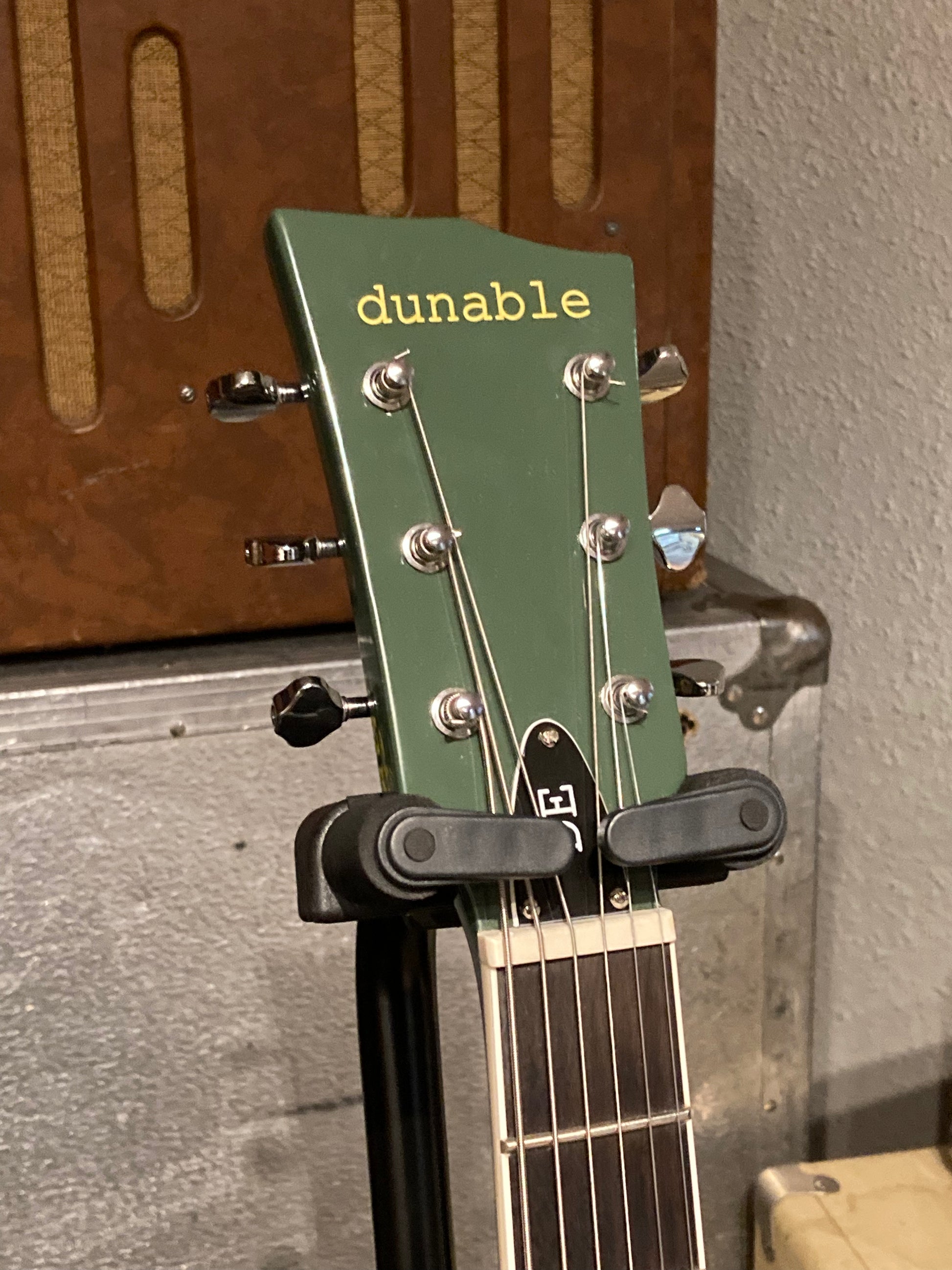 Dunable R2 Olive Dunable R2 DE w/Bag - Olive Green (Used) – Acoustic Music Shop