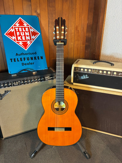 Suzuki No. S-2 Classical Guitar w/Case (Late 1960's - Early 1970's)