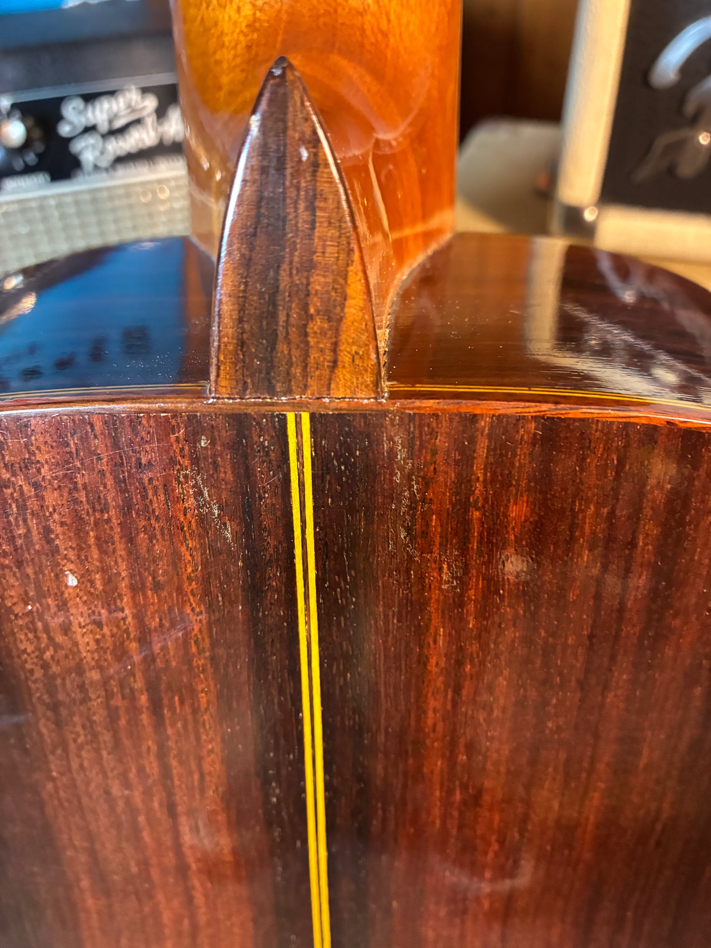 Suzuki No. S-2 Classical Guitar w/Case (Late 1960's - Early 1970's)