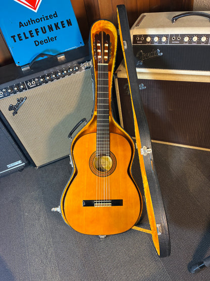 Suzuki No. S-2 Classical Guitar w/Case (Late 1960's - Early 1970's)