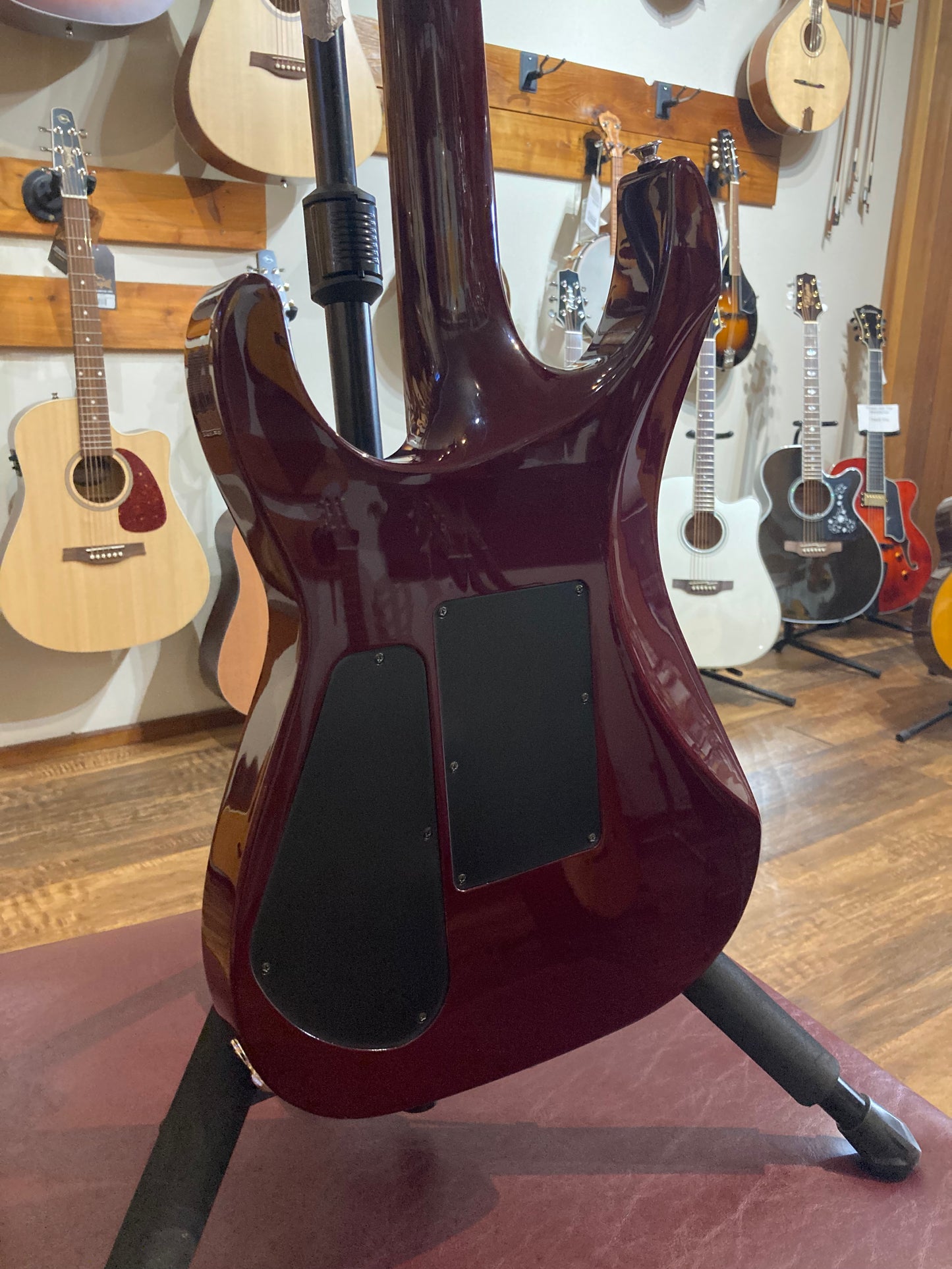 Jackson Pro Series SL3 MIJ w/Case - Transparent Red (2000's)
