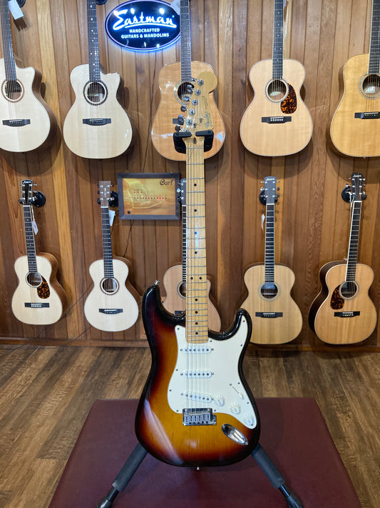 Fender USA Stratocaster w/Case (1983)