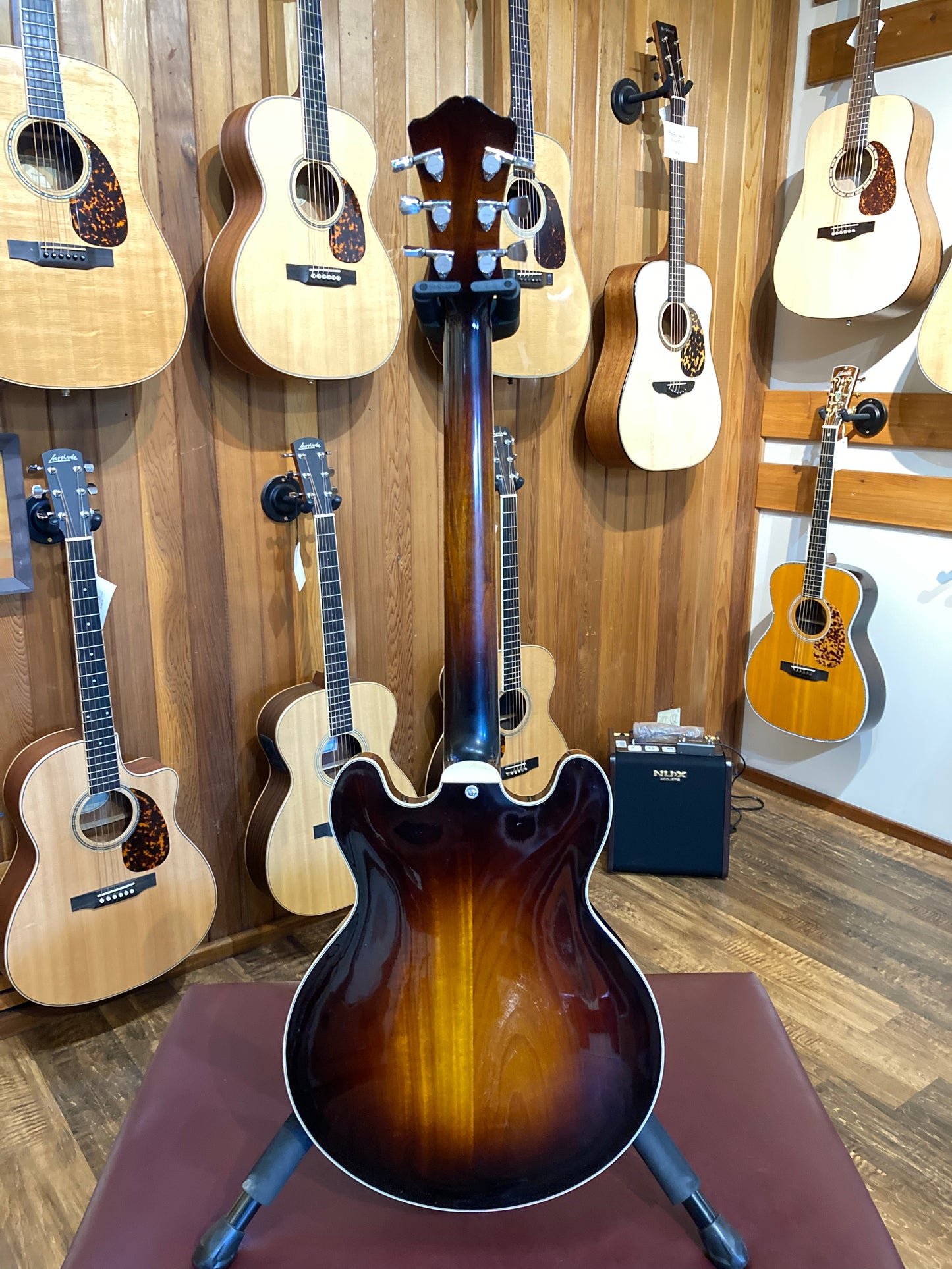 Eastman T184MX Thinline Semi-Hollow Body Left Handed Electric Guitar w/Case - Classic Finish (2009)