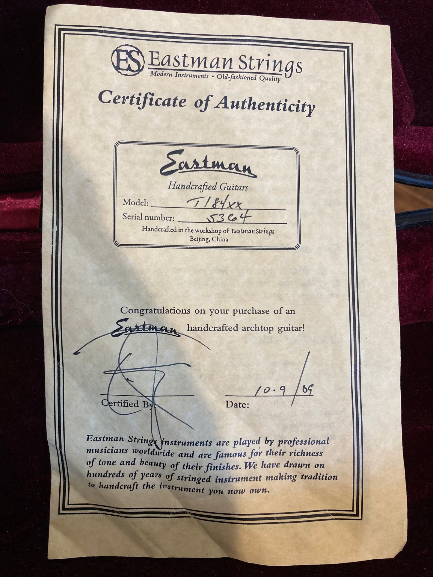 Eastman T184MX Thinline Semi-Hollow Body Left Handed Electric Guitar w/Case - Classic Finish (2009)