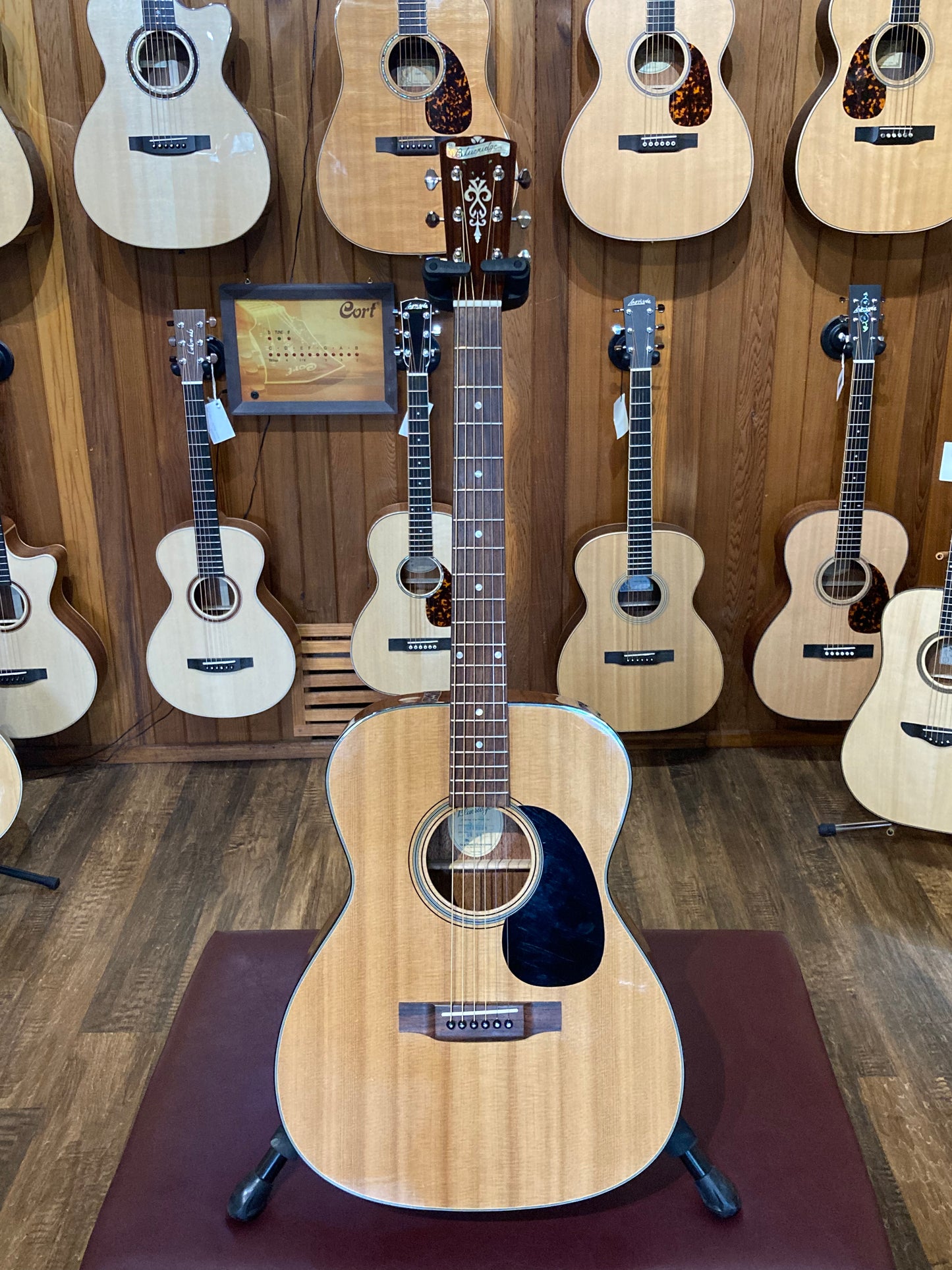 Blueridge BR-43 Contemporary Series 000 Guitar w/Bag (Used)