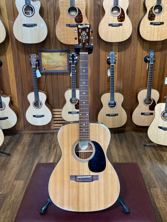 Blueridge BR-43 Contemporary Series 000 Guitar w/Bag (Used)