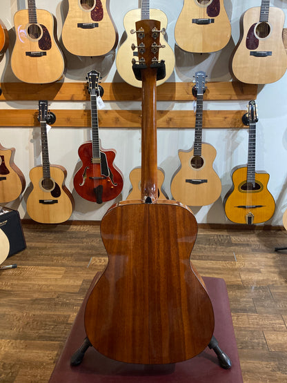 Blueridge BR-43 Contemporary Series 000 Guitar w/Bag (Used)