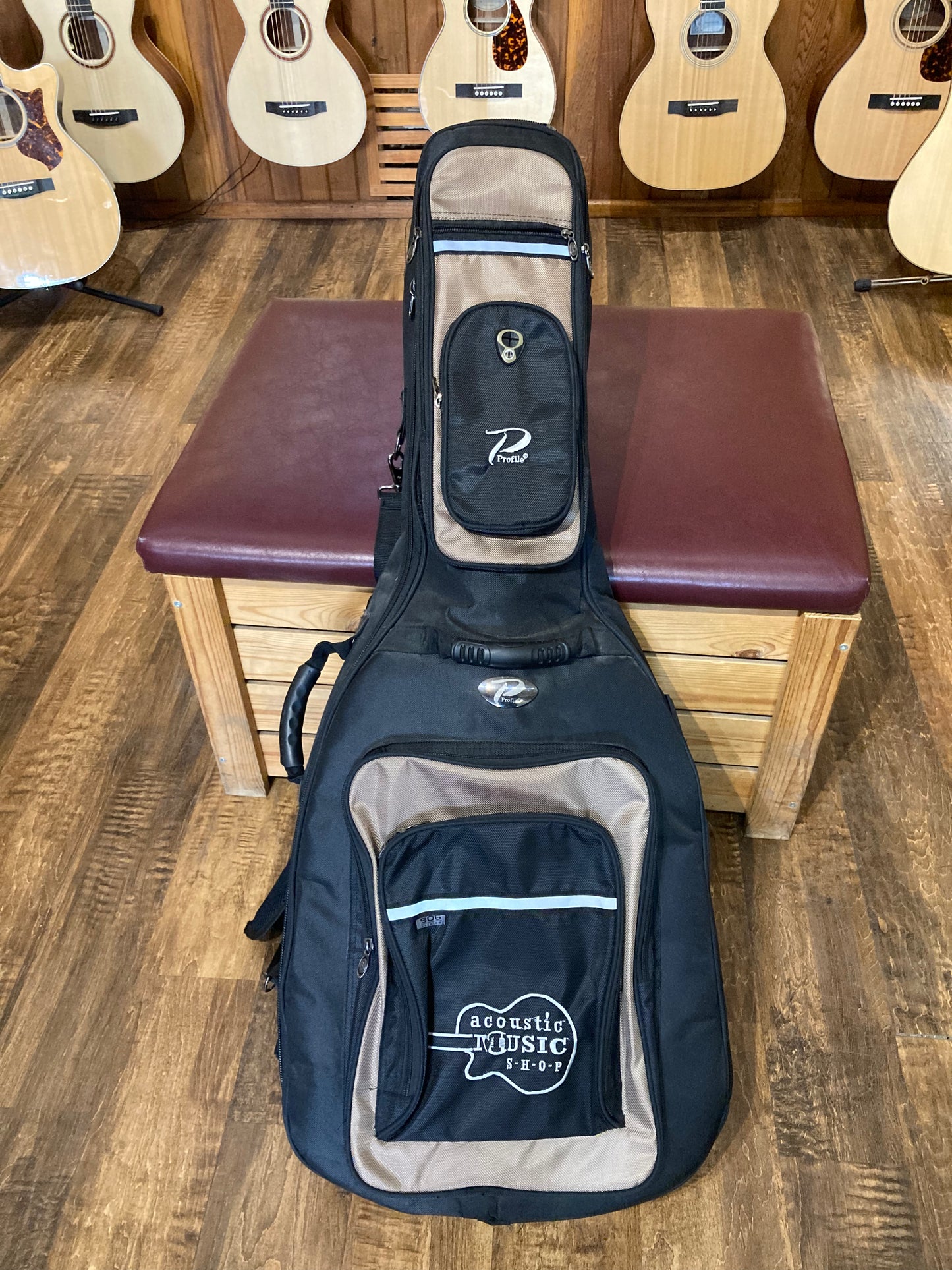 Blueridge BR-43 Contemporary Series 000 Guitar w/Bag (Used)