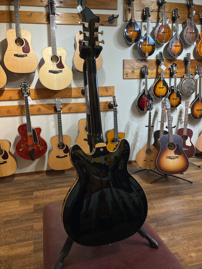 Hagstrom Tremar Viking Deluxe w/Gig Bag- Black (Used)