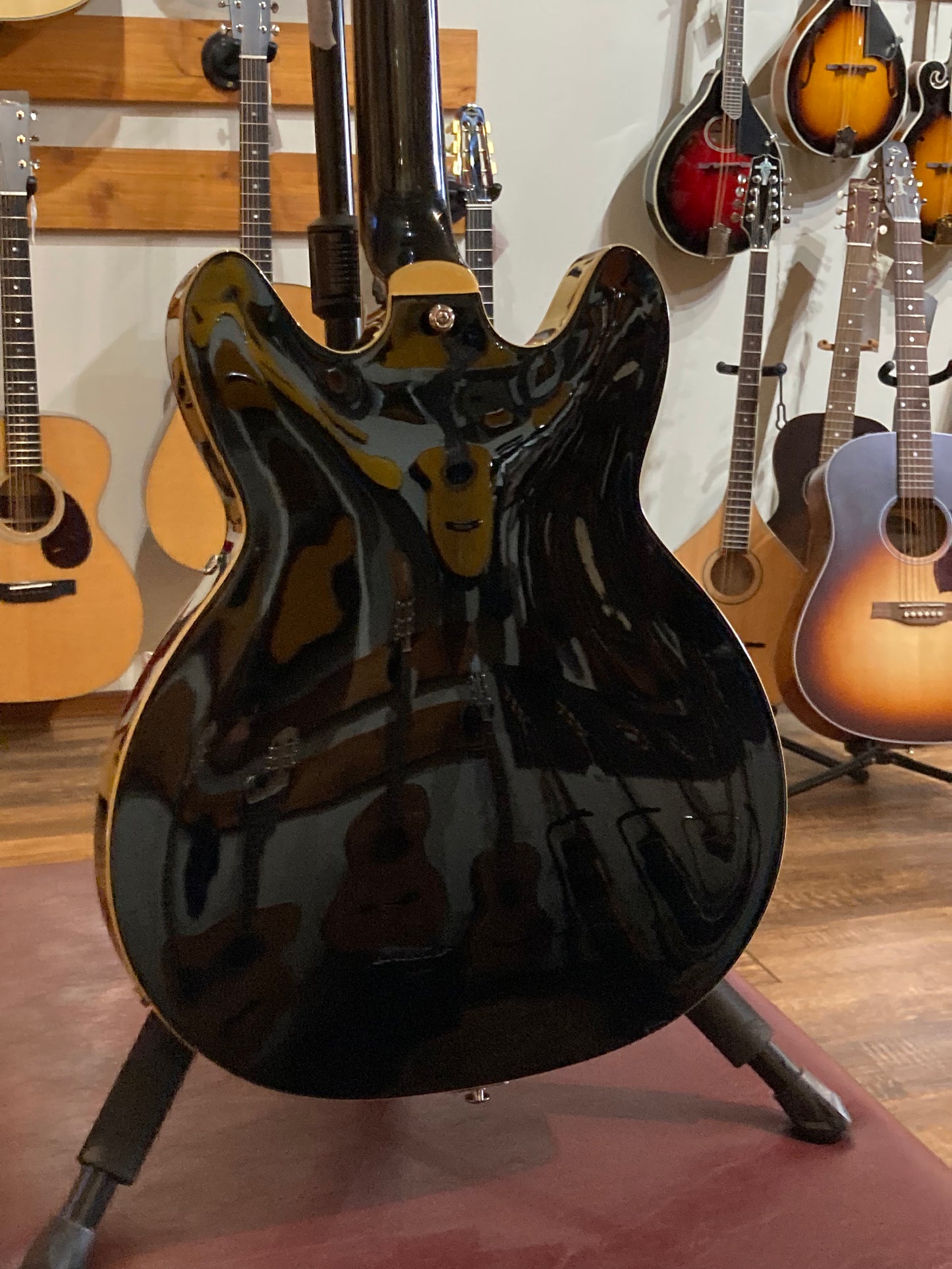 Hagstrom Tremar Viking Deluxe w/Gig Bag- Black (Used)