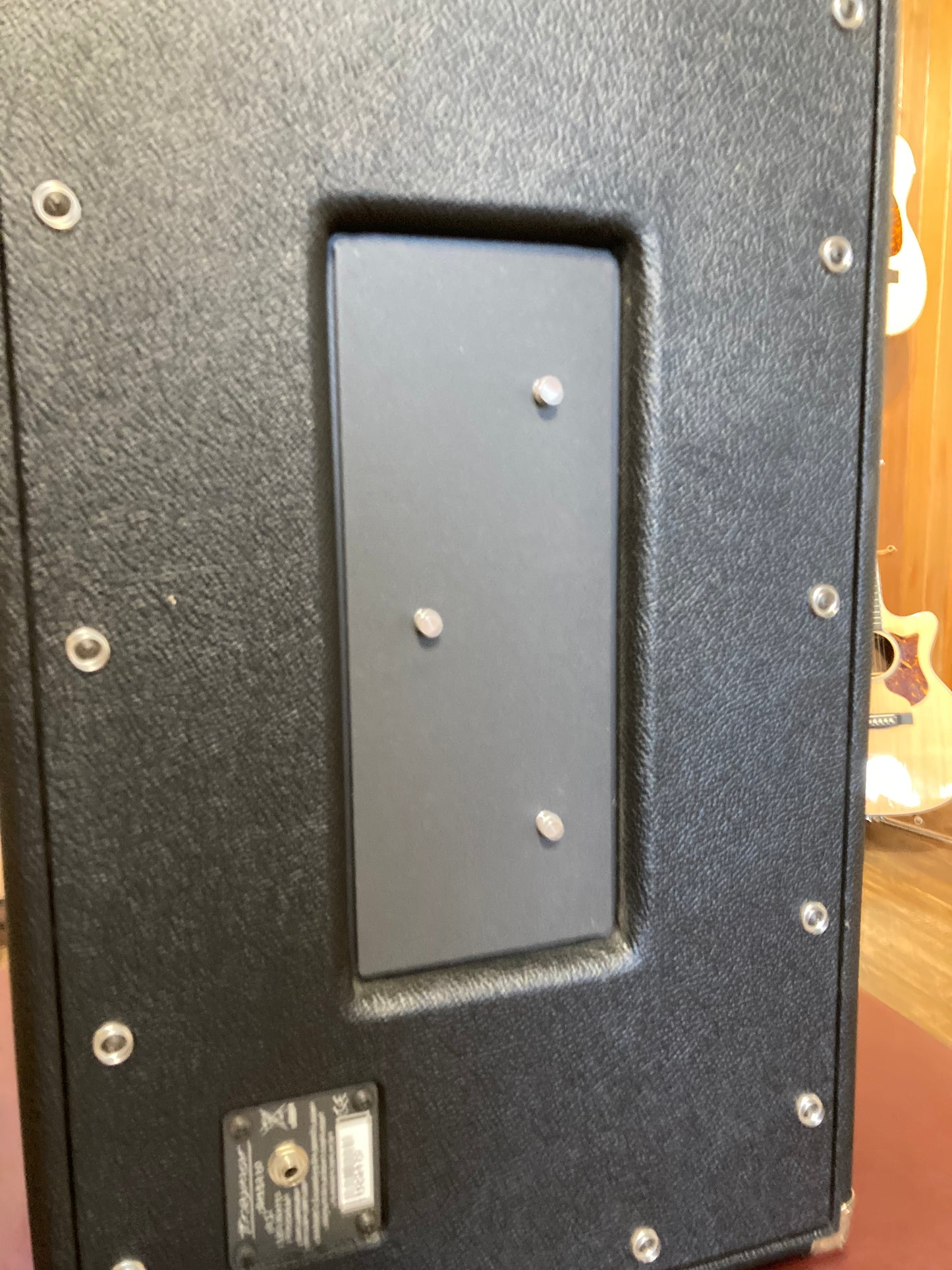 Traynor DHX210 2x10" Guitar Speaker Cabinet (Used)