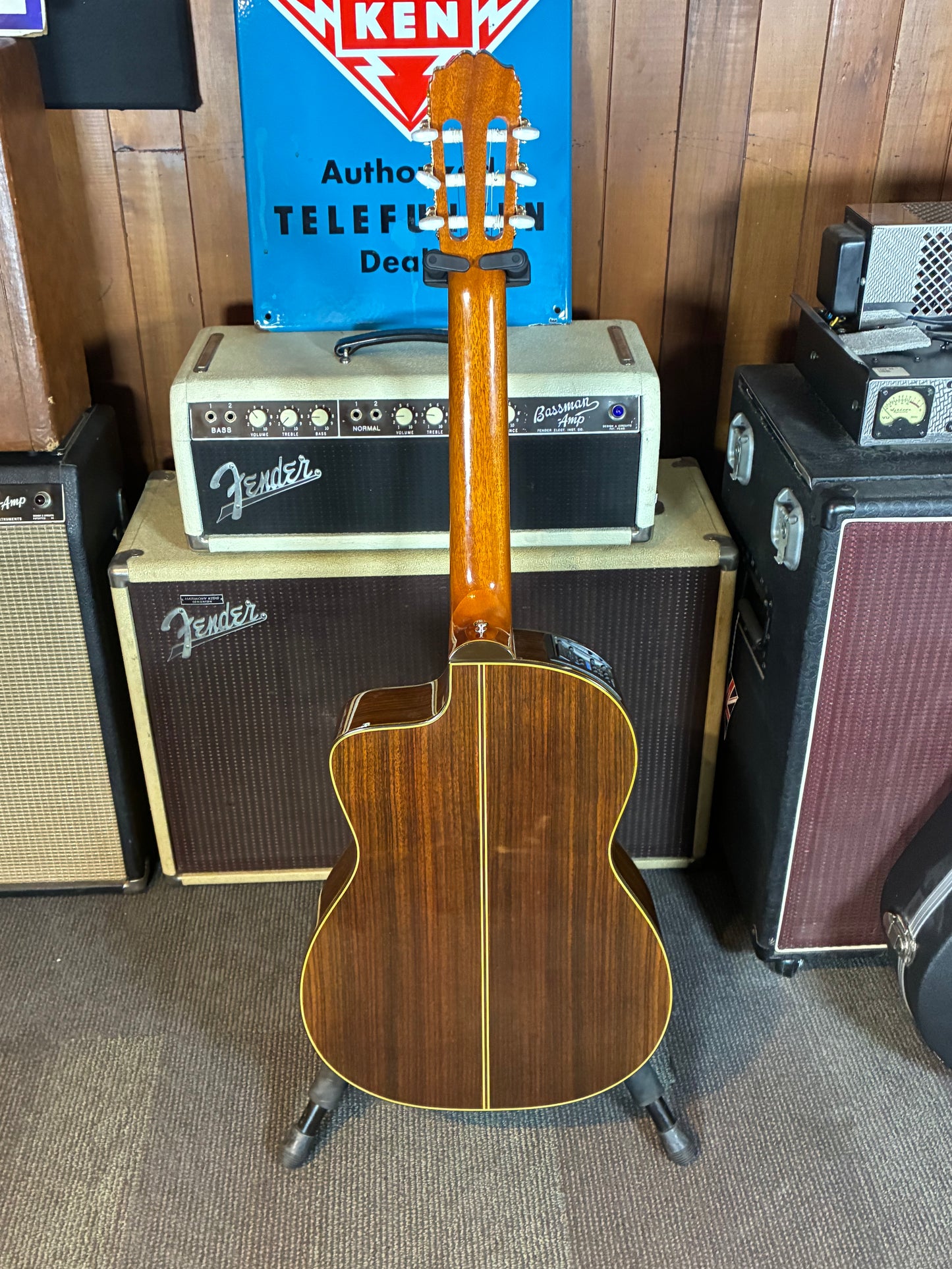 Takamine CD132SC Acoustic/Electric Classical Guitar w/Case (1999)