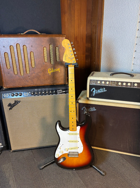 Fender MIJ ST-67 Left-Handed Stratocaster Electric Guitar - Sunburst (1989)