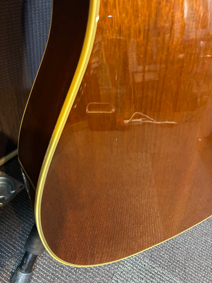 Gibson Hummingbird 90th Anniversary w/Case (1985)