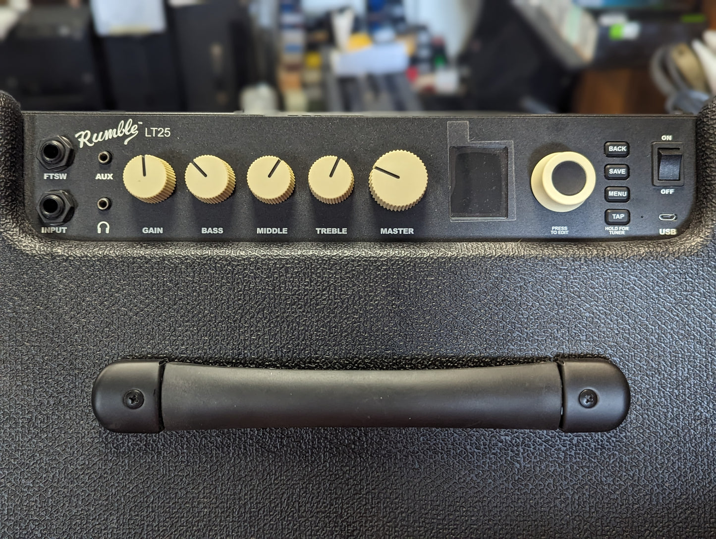 Fender Rumble LT25 Bass Combo Amp (2020)