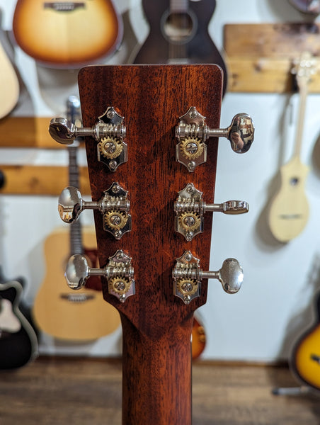 Eastman ED1L Left Handed Acoustic Guitar w/Gig Bag - Natural