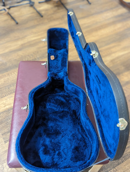 Gibson Hummingbird Acoustic Guitar w/Case - Heritage Cherry Sunburst (2000)