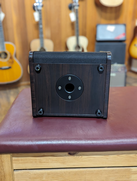 NUX Stageman II Battery Powered Acoustic Guitar Amp (Used)