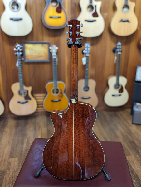 Eastman AC322CE Grand Auditorium Acoustic/Electric Guitar w/Case- Natural (2023)