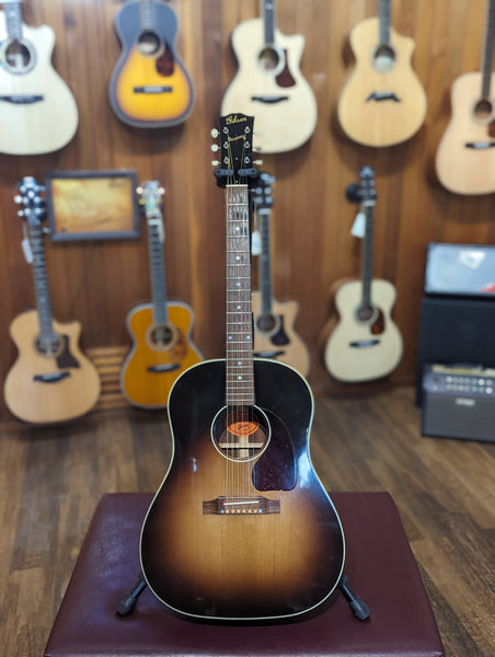 Gibson J-45 Vintage Acoustic Guitar w/Case (2017)