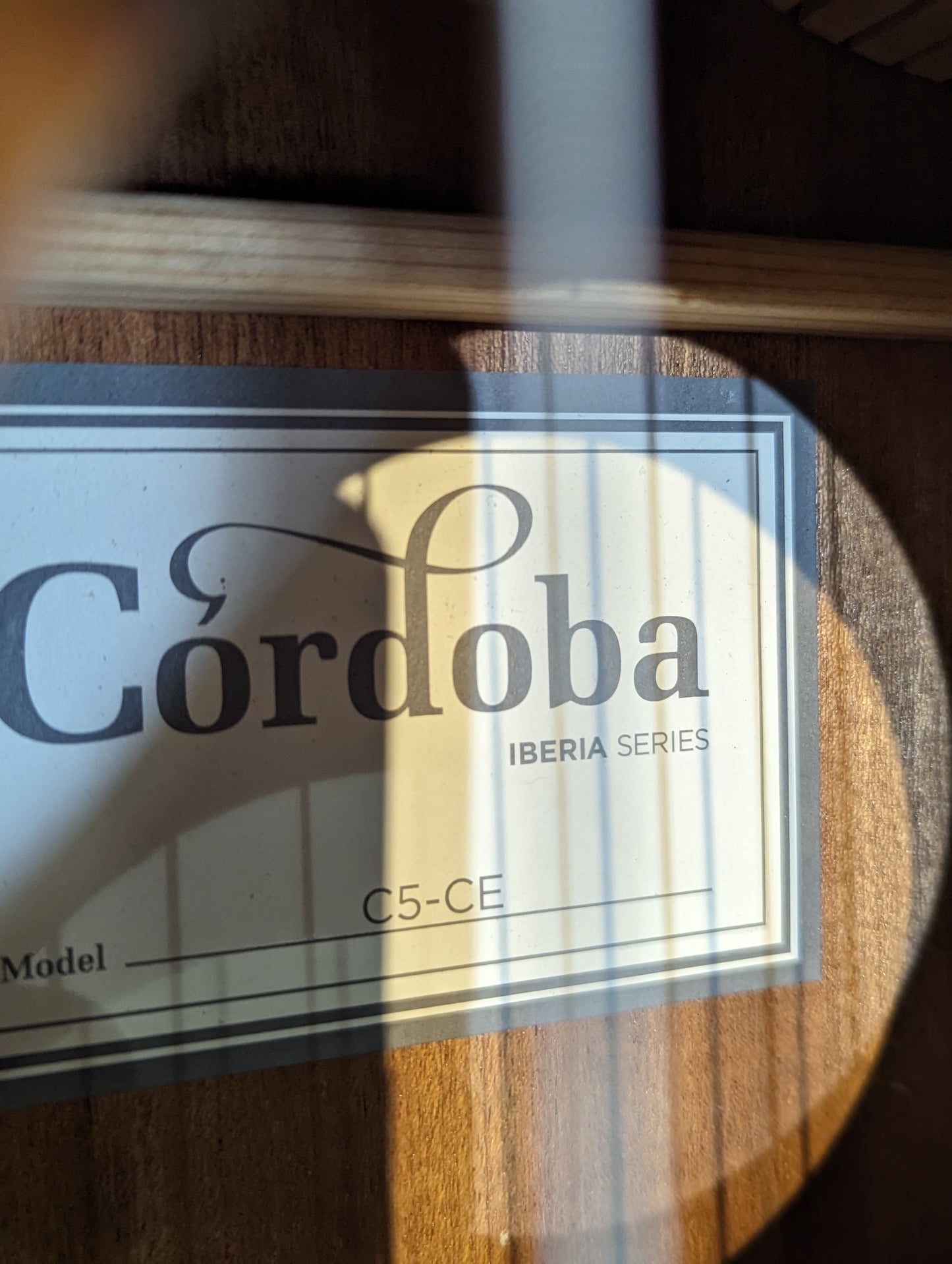 Cordoba C5-CE Cutaway/Electric Classical Guitar w/Gigbag (Used)