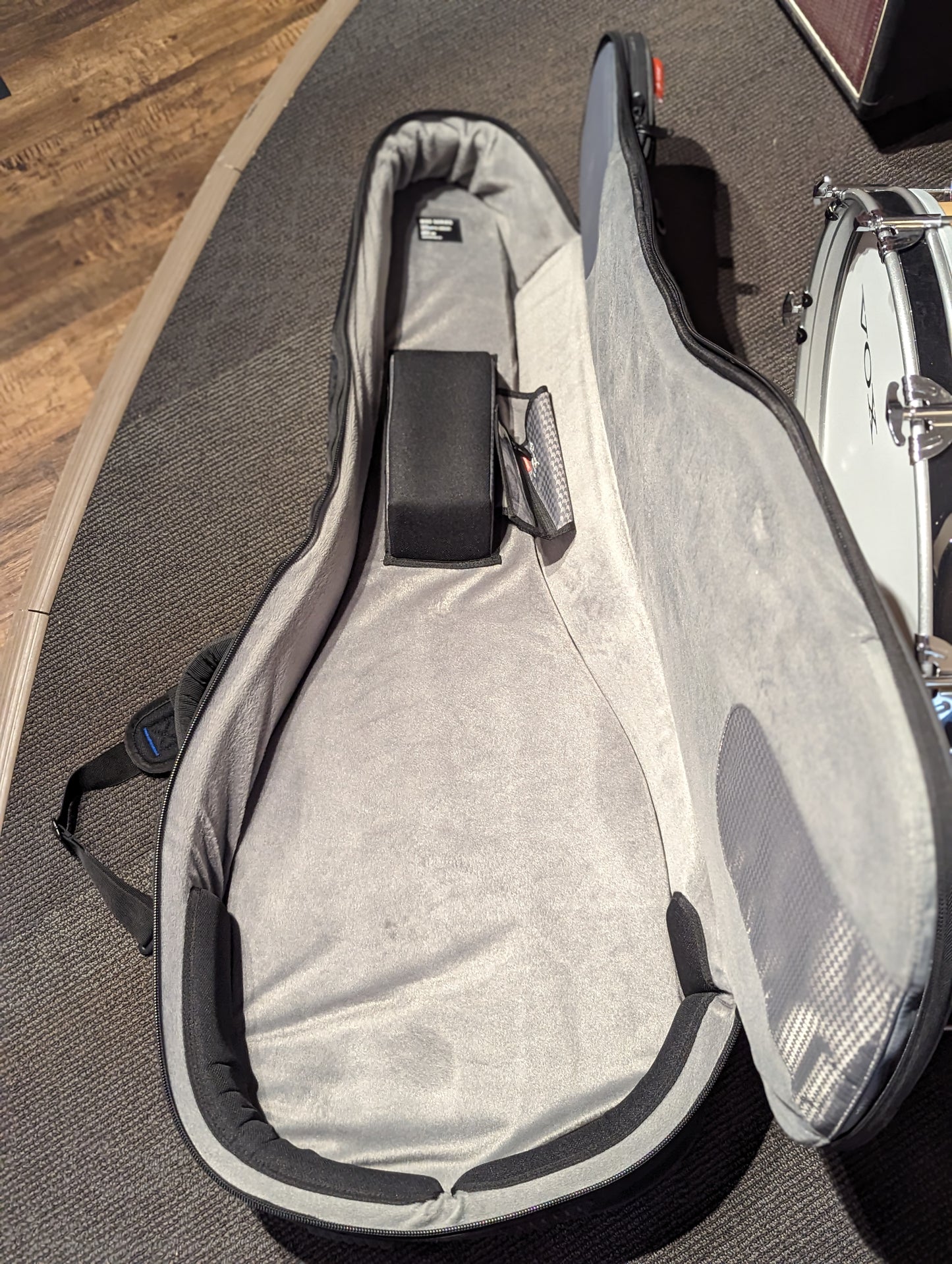 Nicoll Guitars Dreadnought Acoustic Guitar w/Mono Gig Bag (2022)