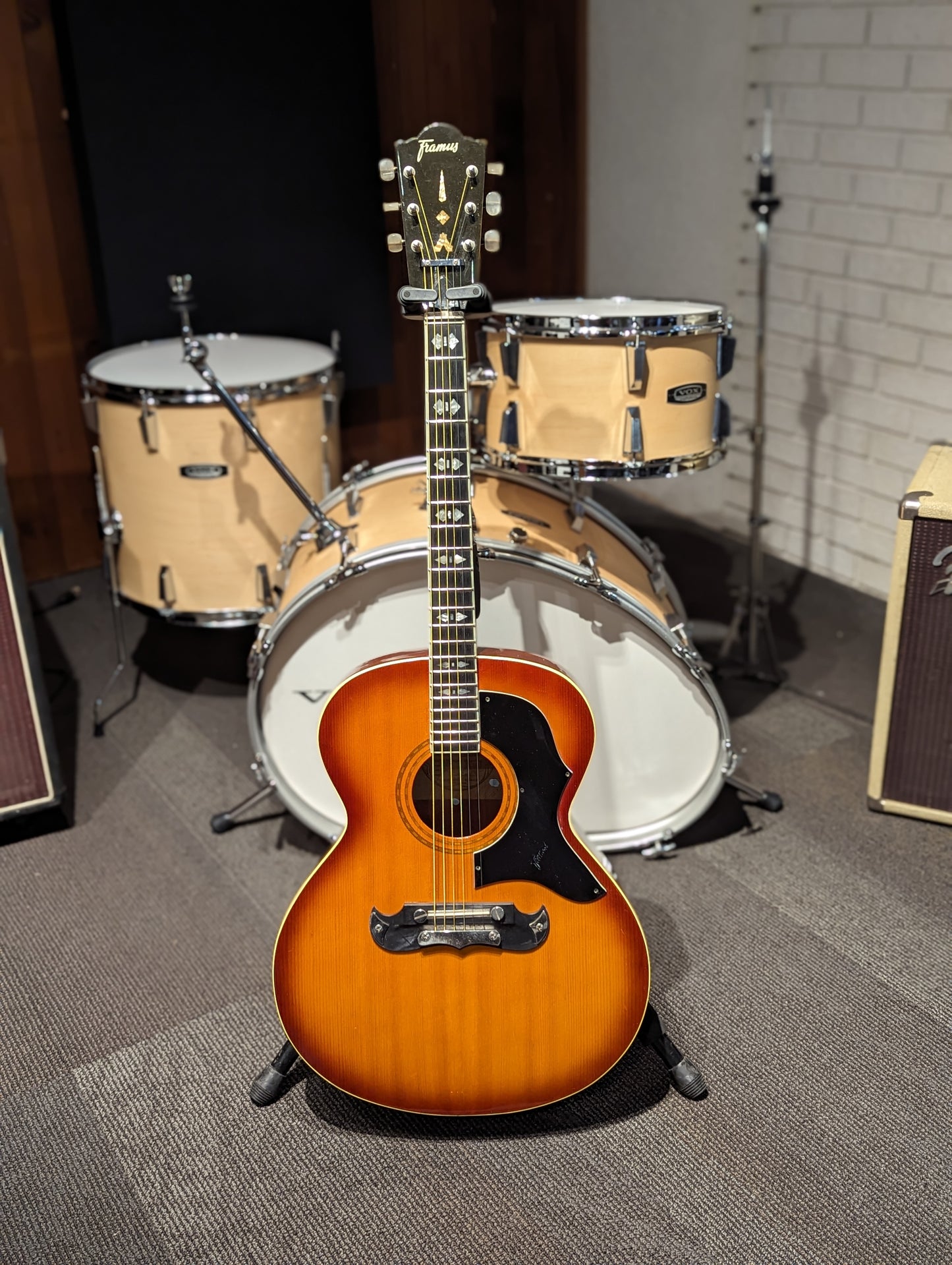 Framus 72K 05501 Jumbo Acoustic Guitar w/Case (1970's)