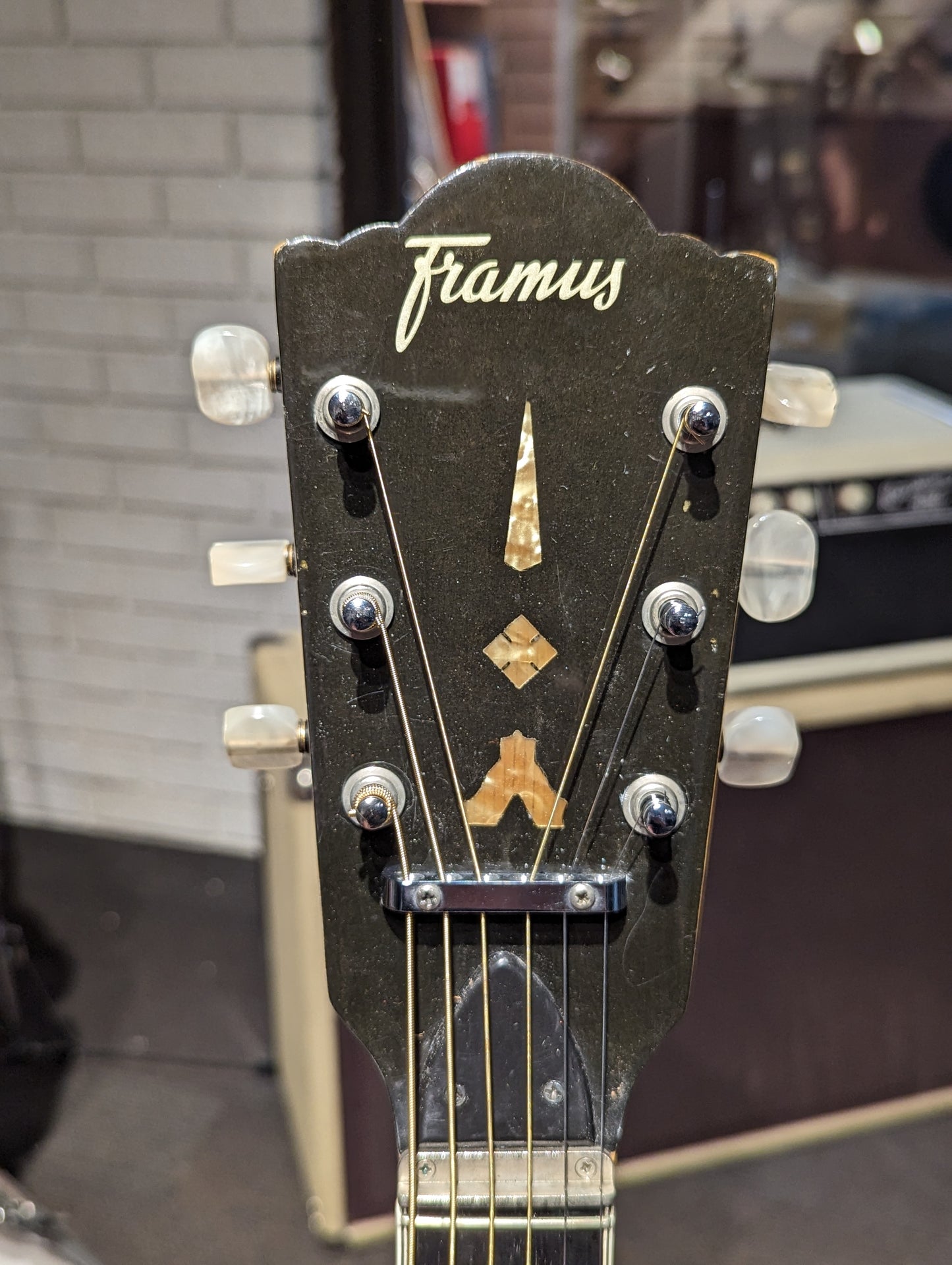 Framus 72K 05501 Jumbo Acoustic Guitar w/Case (1970's)