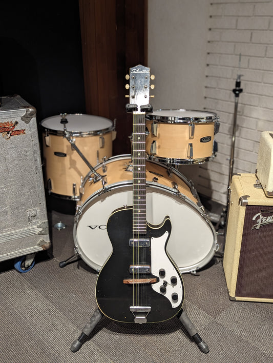 Silvertone 1420 Stratotone Electric Guitar (1960's)