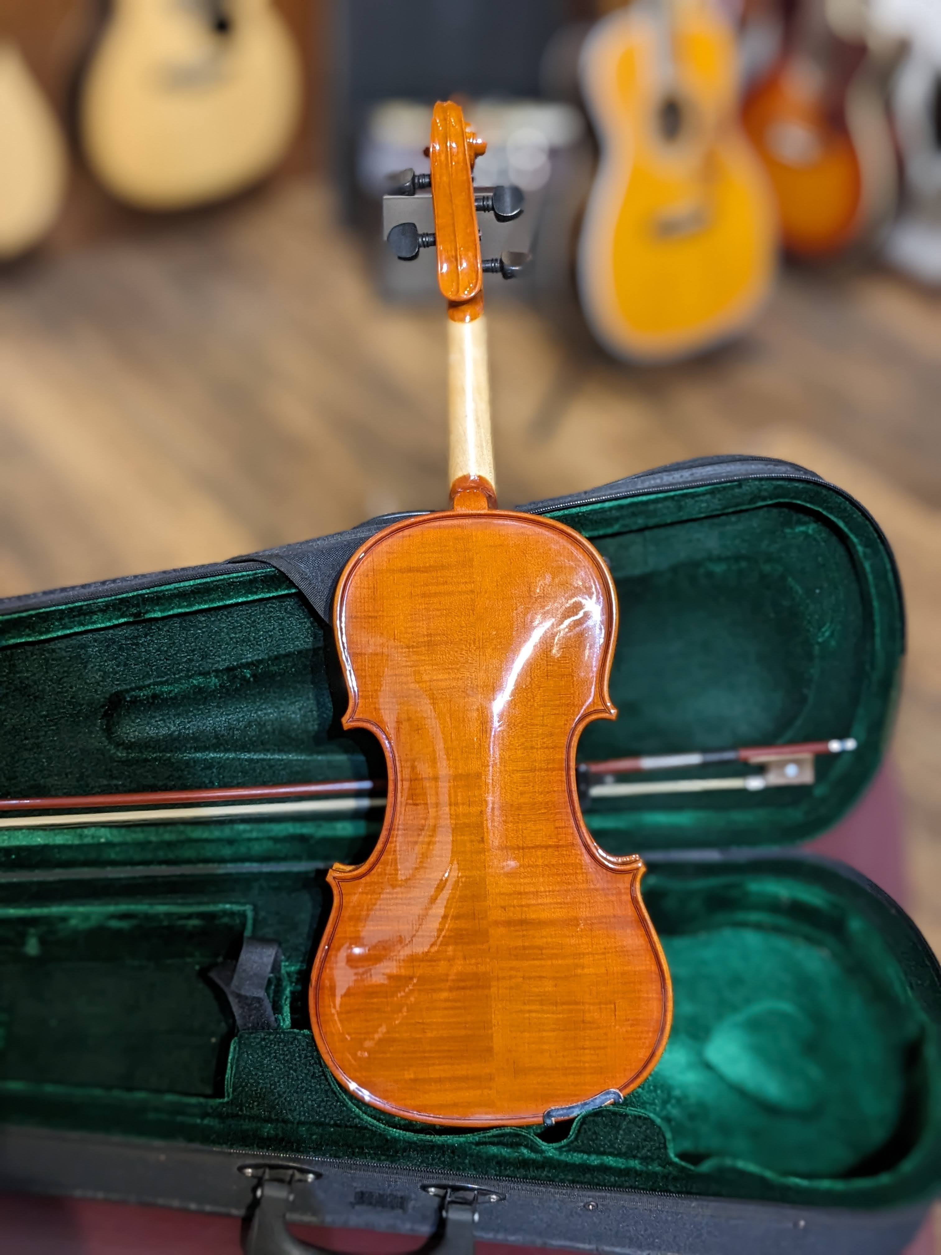 Corelli 4 4 Violin Outfit Used