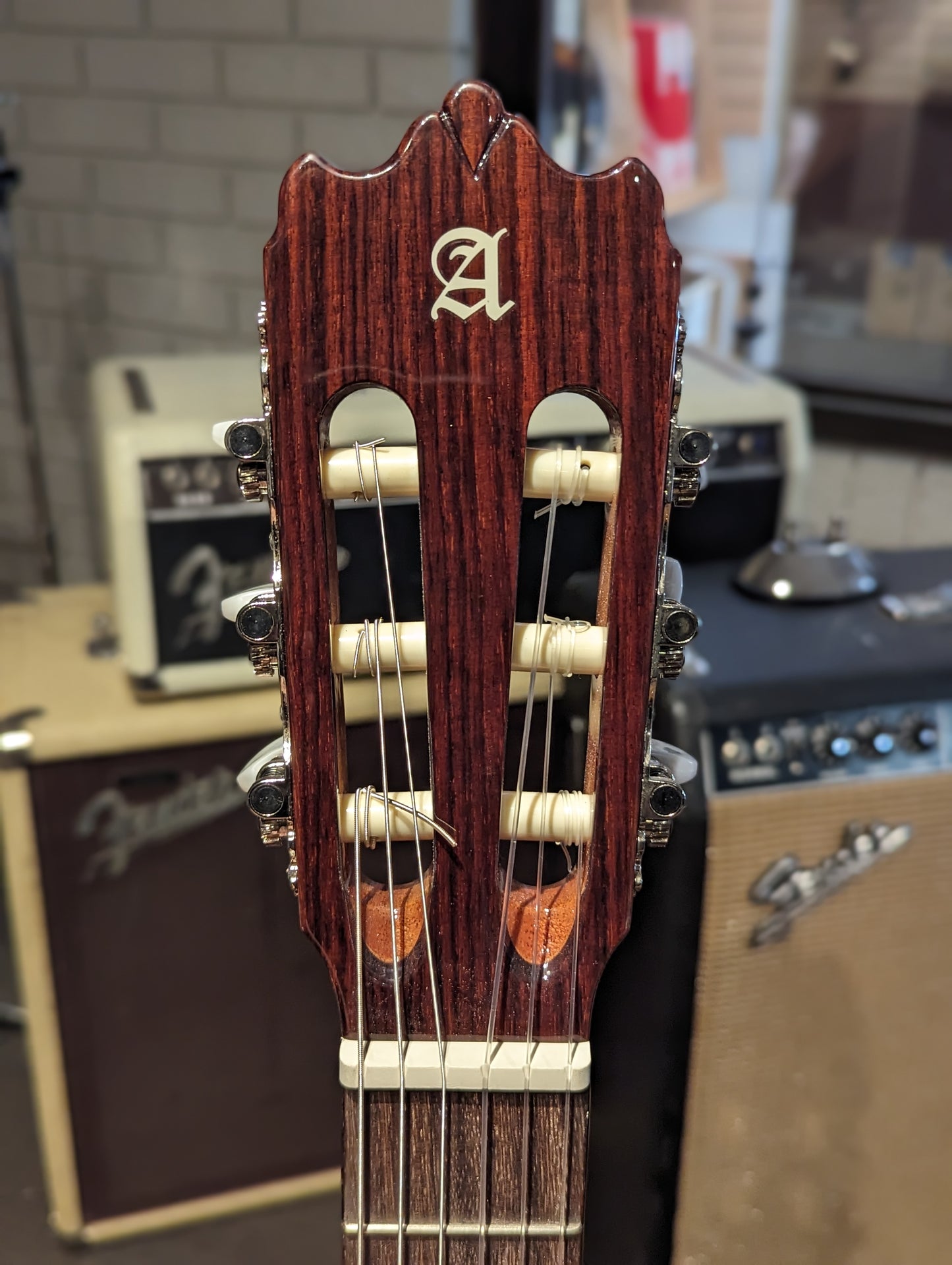 Alhambra 3C CT Cutaway Electric Classical Guitar w/Gig Bag