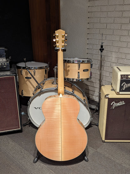 Eastman AC630 Jumbo Acoustic Guitar w/Case (2023)