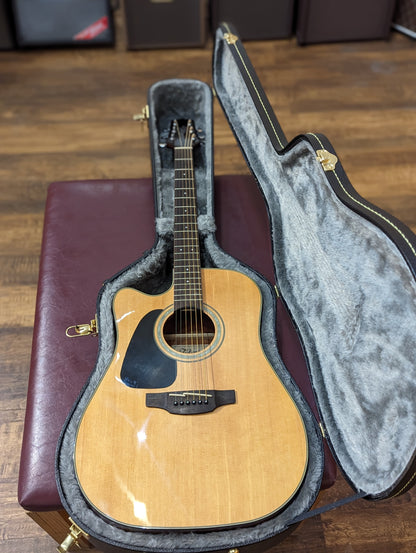 Takamine GD30CE-LH Left Handed Acoustic/Electric Guitar w/Case (Used)