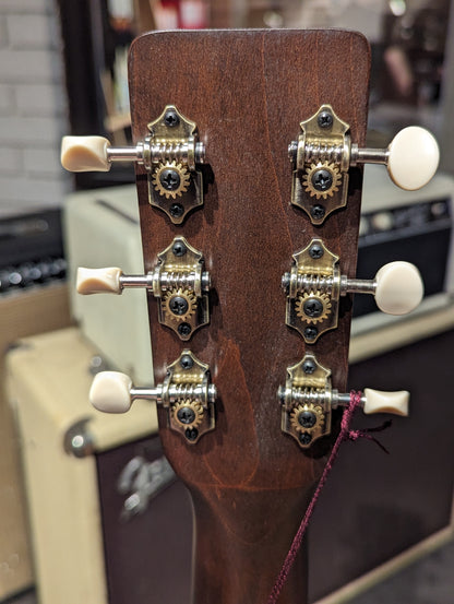 Art & Lutherie Legacy Bourbon Burst CW Presys II SF