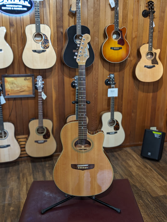 Fender Montara Acoustic/Electric Guitar (1988-1996)