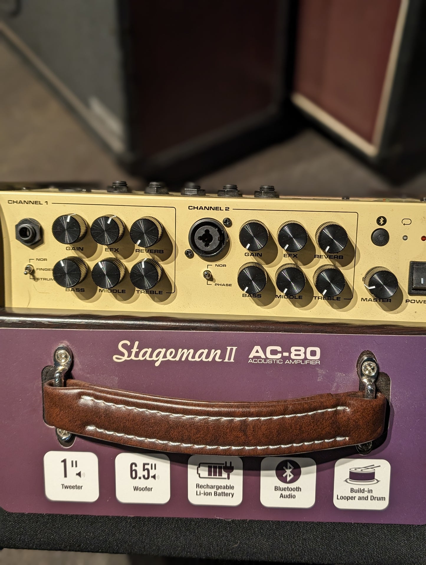 NUX Stageman II Battery Powered Acoustic Guitar Amp (Used)