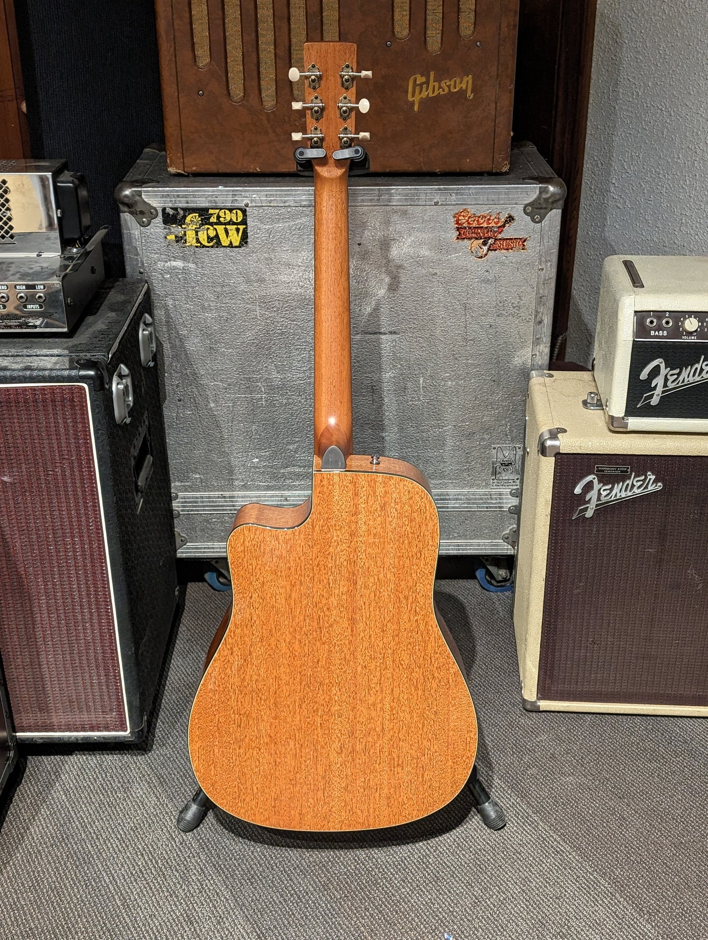Norman ST40 CW Natural HG Element SF w/ Gigbag (Used)