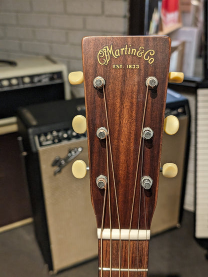 Martin 000-16 Streetmaster Acoustic Guitar w/Pickup & Gig Bag (2022)