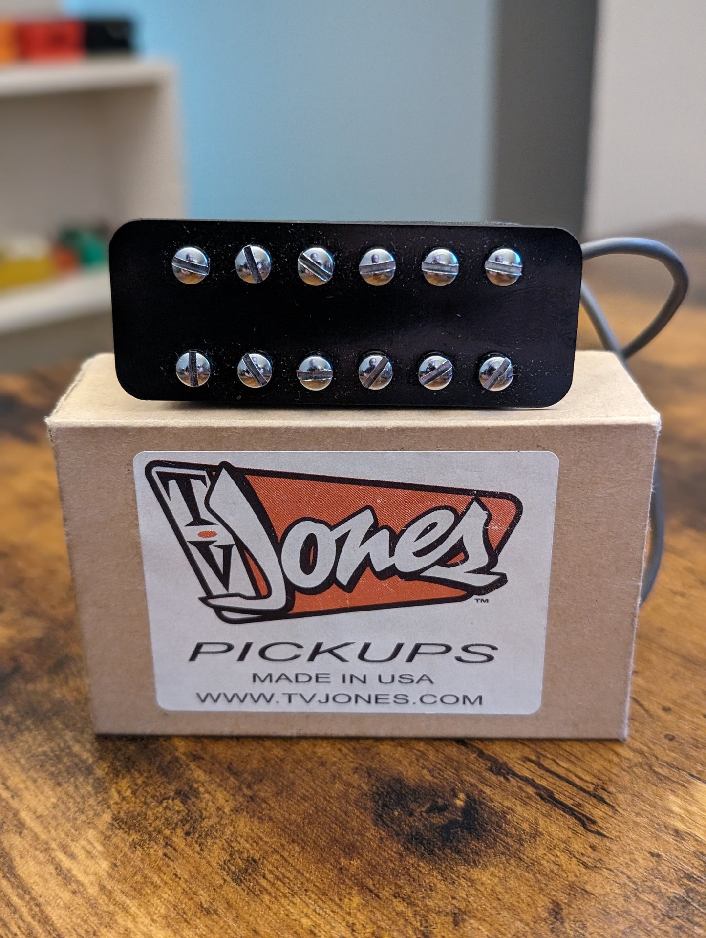 TV Jones Classic Neck Pickup - Black (Old Stock)