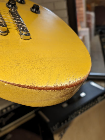 Gibson Les Paul Special Electric Guitar - Worn Yellow (2005)