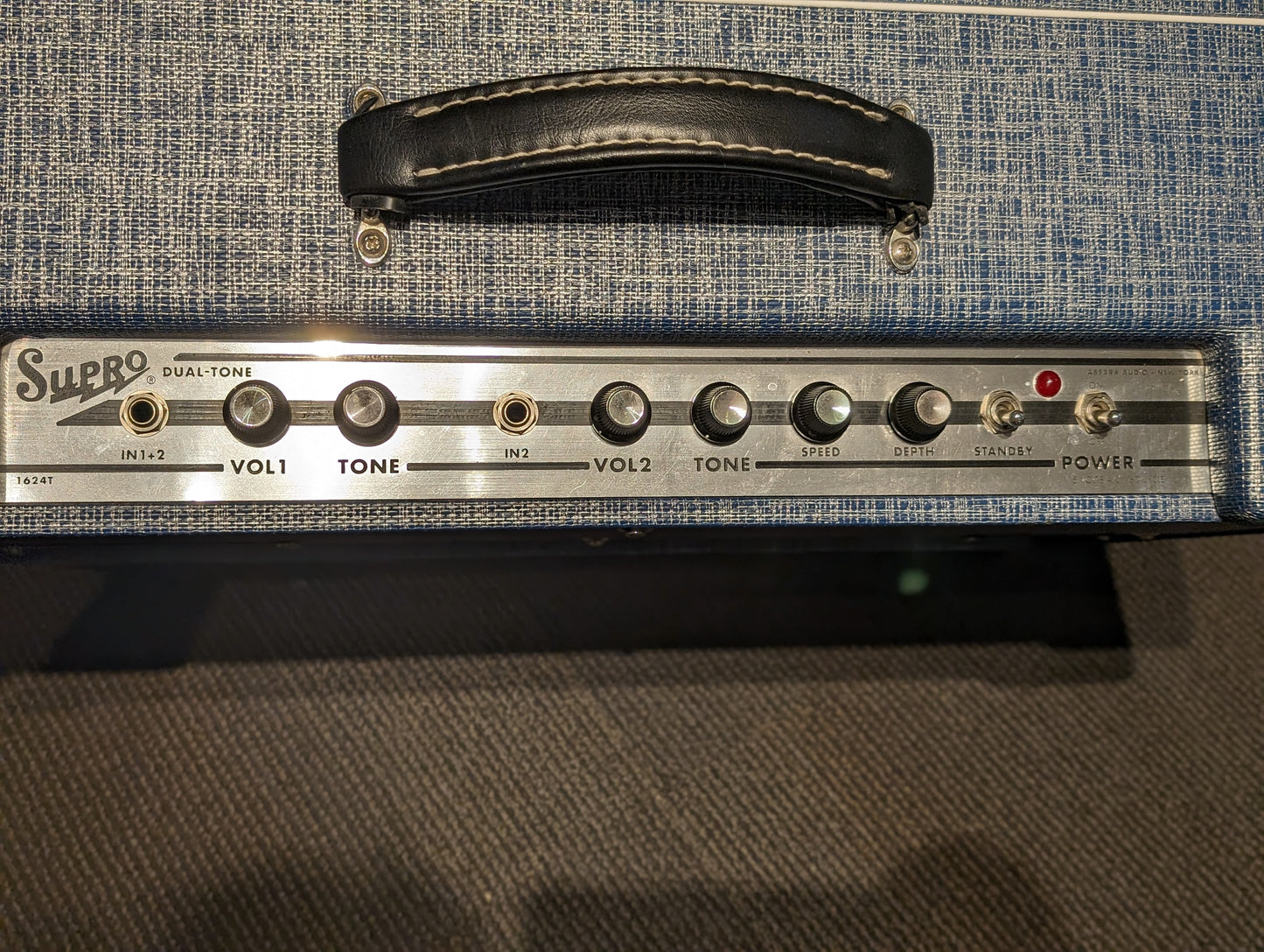 Supro 1624T Dual-Tone 24w Combo Amplifier w/Amp Cover (Used)