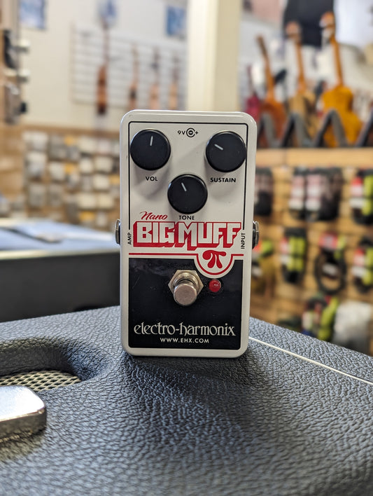 Electro-Harmonix Nano Big Muff Pi w/Box (Used)