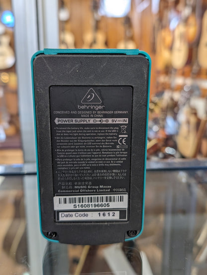 Behringer CS400 Compressor Sustainer (Used)