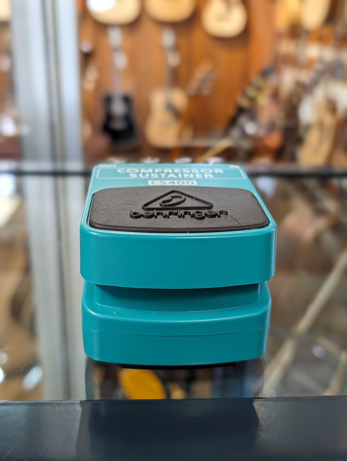 Behringer CS400 Compressor Sustainer (Used)