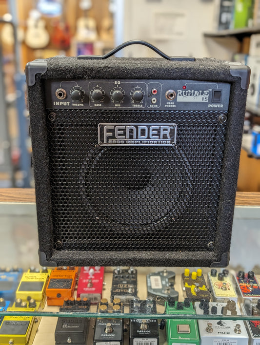 Fender Rumble 15 Bass Amplifier (Used)