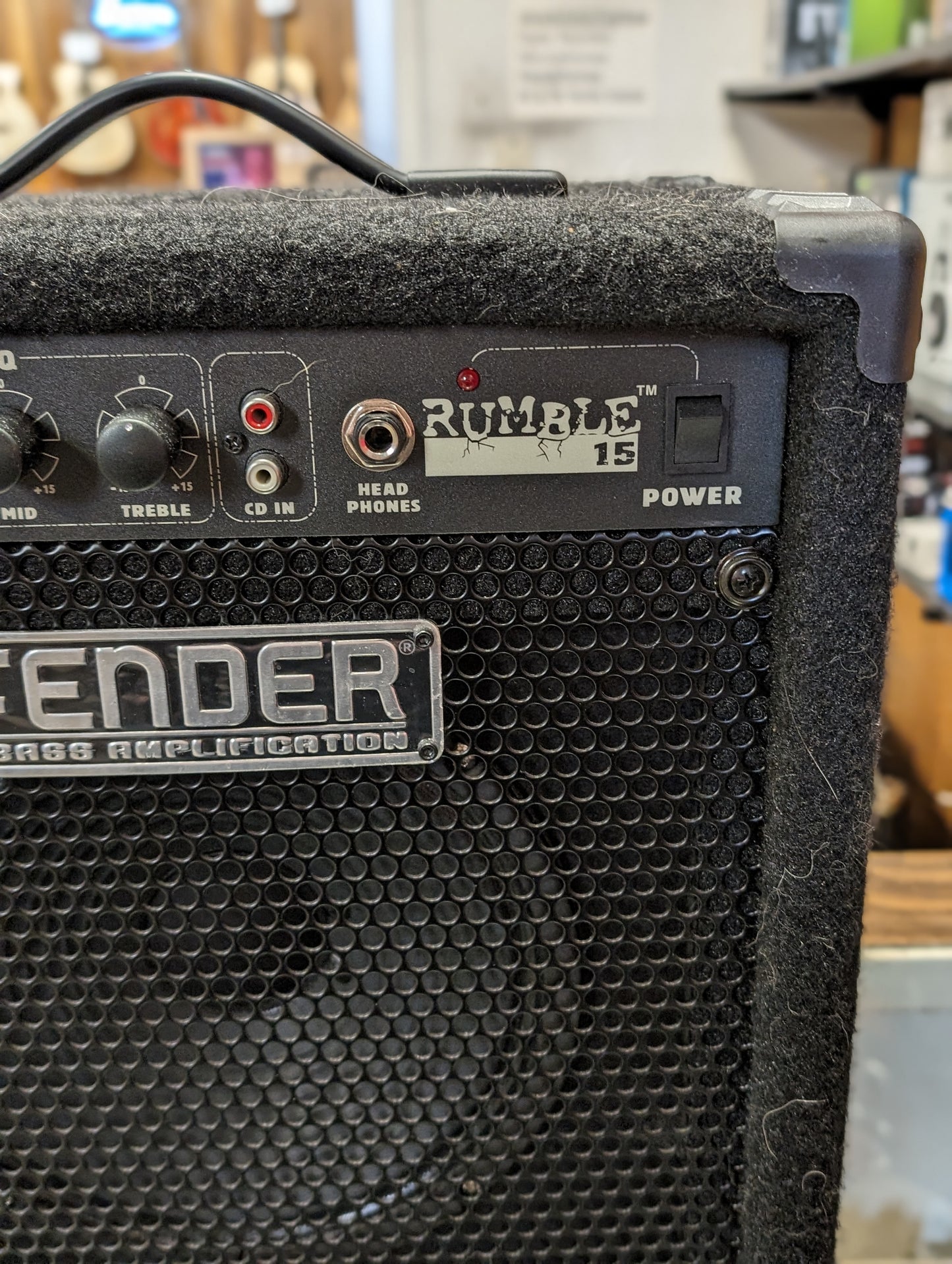 Fender Rumble 15 Bass Amplifier (Used)