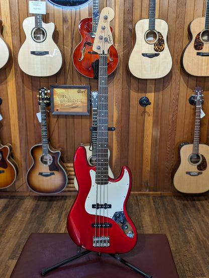 Squier Affinity Jazz Bass - Metallic Red (2013)