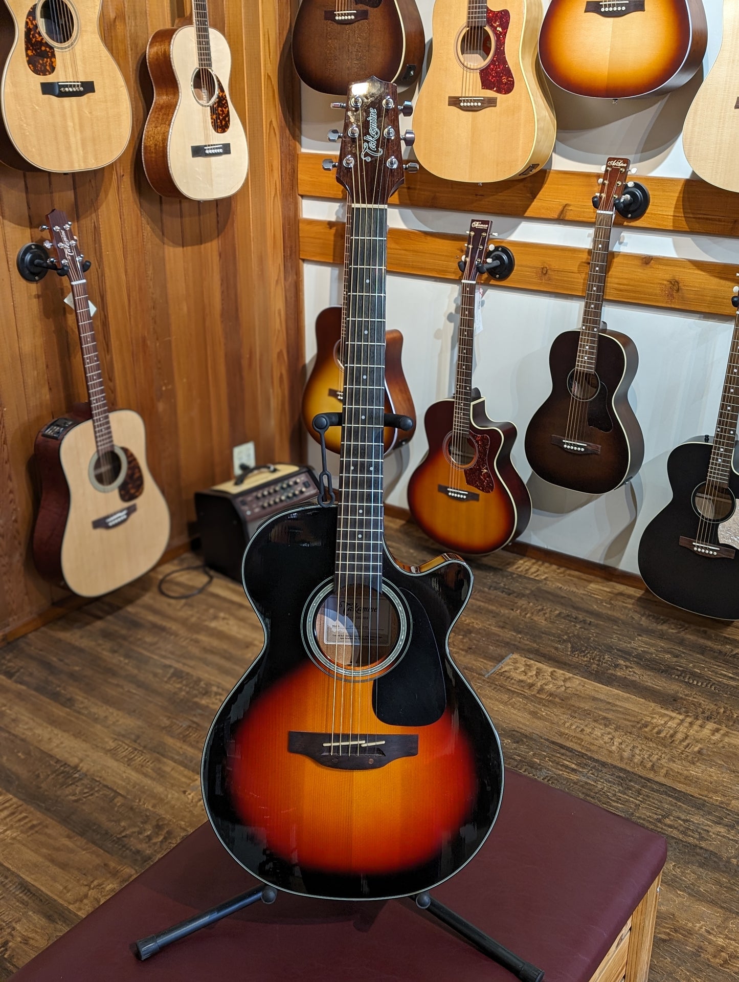 Takamine GF30-CE Acoustic/Electric Guitar w/Gig Bag - Brown Sunburst (Used)