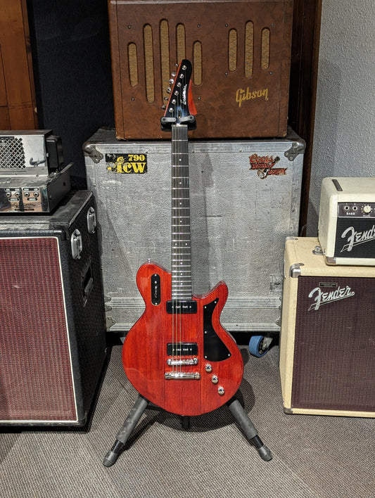 Eastman Juliet P90 Electric Guitar w/Gig Bag - Vintage Red (Serial # K2300587)